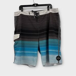 Rip Curl Mirage Board Swim Shorts in Stripe Men’s Size 38